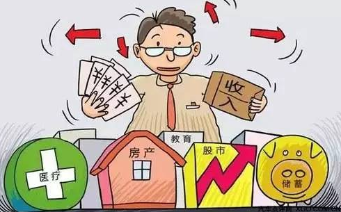 “高速路网明日迎大考 免费新政引起连锁反应”